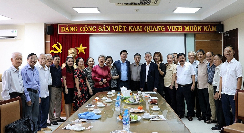 Văn phòng Bộ Xây dựng tại Thành phố Hồ Chí Minh: Gặp mặt cán bộ hưu trí phía Nam
