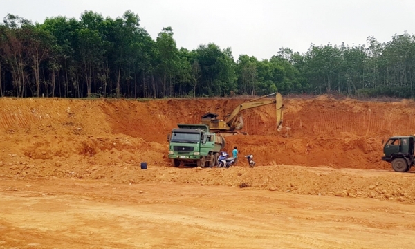 Thừa Thiên - Huế: Kiểm tra, xử lý nghiêm bến bãi tập kết khoáng sản trái phép