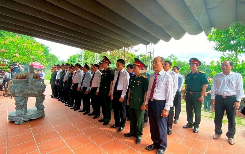 Hang Lèn Hà (Quảng Bình) - Nơi vang vọng khúc tráng ca người lính thông tin