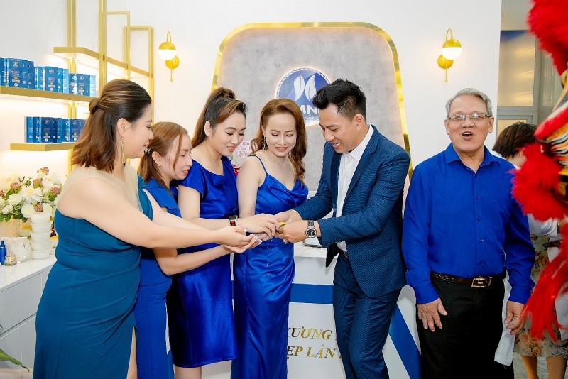 Showroom & Spa Humnile chi nhánh Bình Tân chính thức đi vào hoạt động, ngàn ưu đãi dành tặng khách hàng