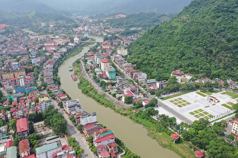 Hà Giang: Phát triển đô thị bền vững theo hướng đô thị xanh, thông minh, giàu bản sắc*