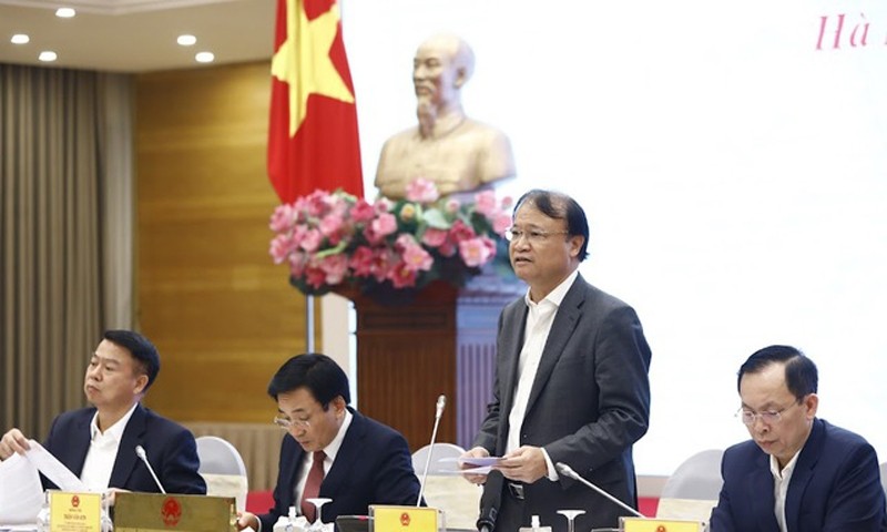 Cân nhắc nhiều mặt trước khi điều chỉnh tăng giá điện thời gian tới