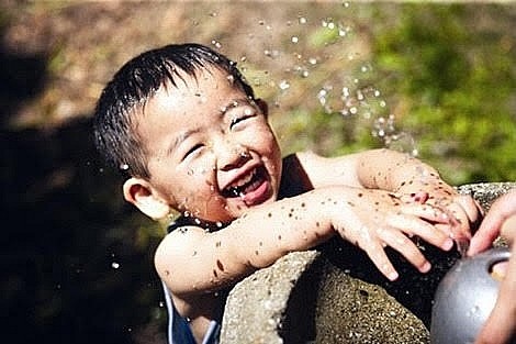 Nước không là vô hạn