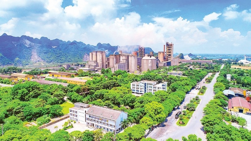 VICEM Bút Sơn: Thắp đuốc con đường đổi mới ngành Xi măng