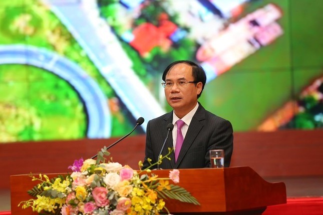Thứ trưởng Bộ Xây dựng Nguyễn Văn Sinh nêu ba đề xuất để “gỡ nút thắt” về quy hoạch thành phố Hải Phòng