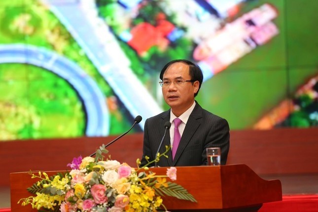 Thứ trưởng Bộ Xây dựng Nguyễn Văn Sinh nêu ba đề xuất để “gỡ nút thắt” về quy hoạch thành phố Hải Phòng