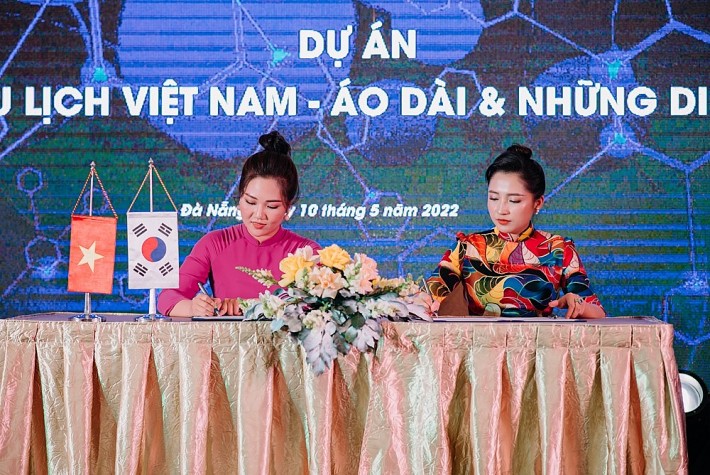 Lễ giới thiệu sự kiện: Xác lập Kỷ lục Guinness Việt Nam – Nam Nữ Doanh nhân mặc Trang phục Áo dài Quảng bá Du lịch nhiều nhất Việt Nam