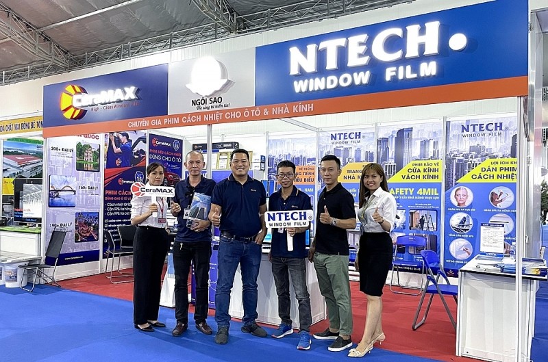 Phim cách nhiệt Ngôi Sao: Ngày đầu tiên tỏa sáng tại Vietbuild Thành phố Hồ Chí Minh lần 2