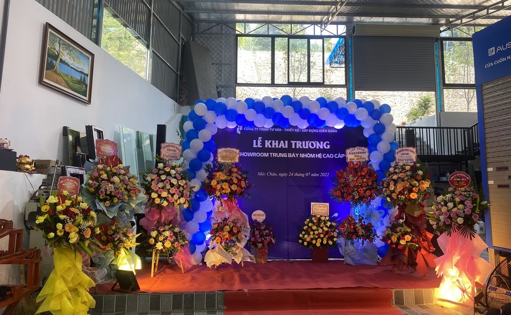 Tập đoàn Austdoor tiếp tục khai trương showroom nhôm Topal mới