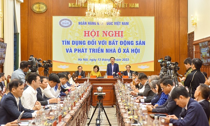 Gỡ khó tín dụng BĐS và phát triển NƠXH