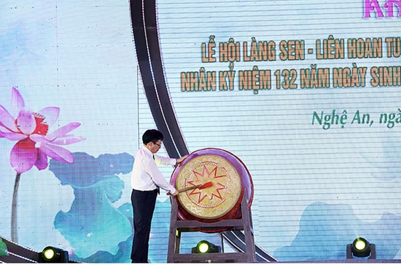 Nghệ An: Khai mạc Lễ hội Làng Sen năm 2022 - Liên hoan Tuồng và Dân ca kịch toàn quốc