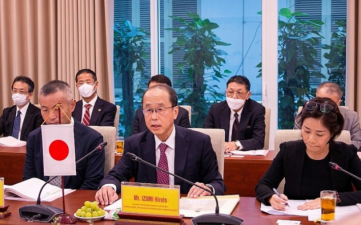 Bộ trưởng Nguyễn Thanh Nghị tiếp lãnh đạo Bộ MLIT Nhật Bản và cố vấn cấp cao Ngân hàng JIBC