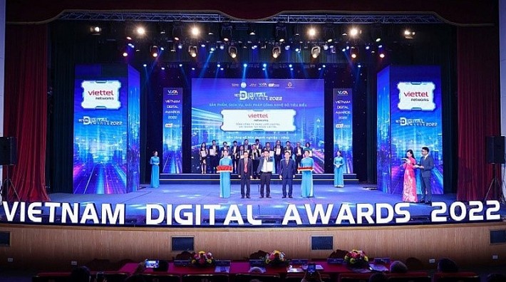 Viettel dẫn đầu giải thưởng Chuyển đổi số Việt Nam 2022