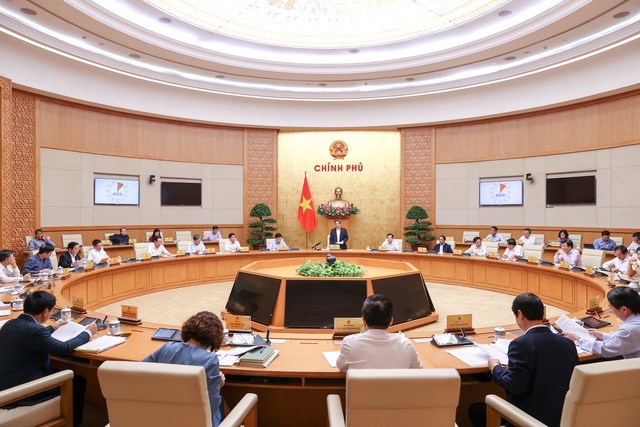 Thủ tướng Phạm Minh Chính chủ trì phiên họp Chính phủ thường kỳ tháng 10