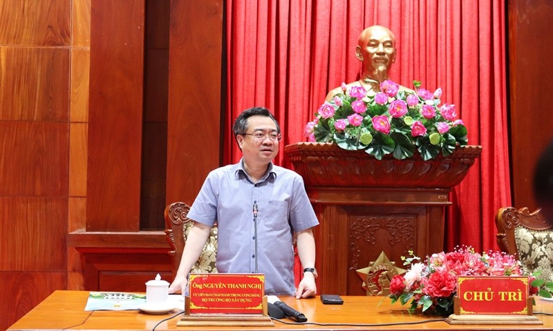 Bộ trưởng Nguyễn Thanh Nghị làm việc tại Bình Dương